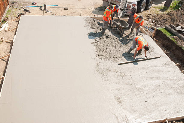 Best Concrete Sidewalk Installation in Santa Anna, TX